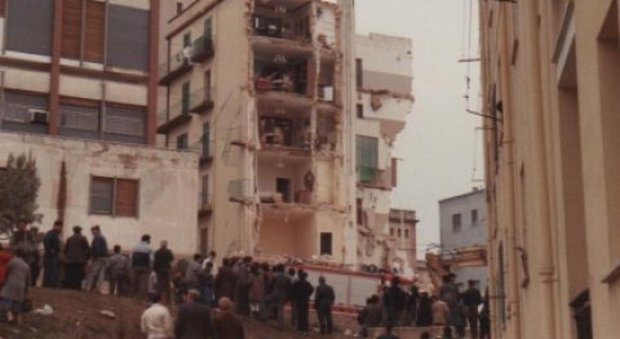 Il palazzo crollò, morirono 34 persone. Dalla Regione arrivano 2 milioni di euro per i familiari delle vittime