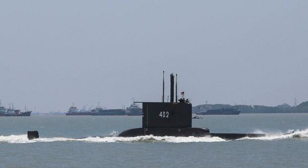 Sottomarino scomparso in Indonesia, ansia per le 53 persone a bordo: «Restano 72 ore di ossigeno»
