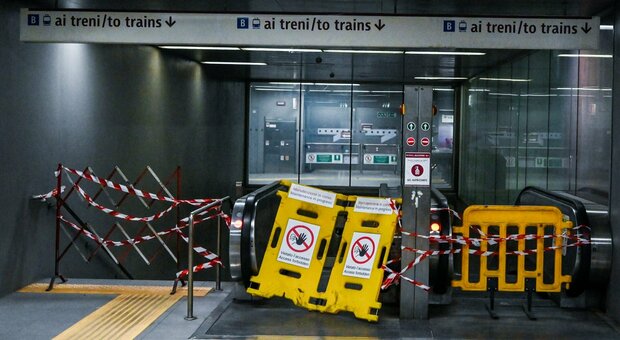 Roma, «guasto tecnico» sulla Metro: chiusa la linea B1, ritardi sulla B. Navette prese d'assalto