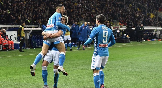 Agente Verdi allontana le critiche: «Vuole giocare e a Napoli sta bene»