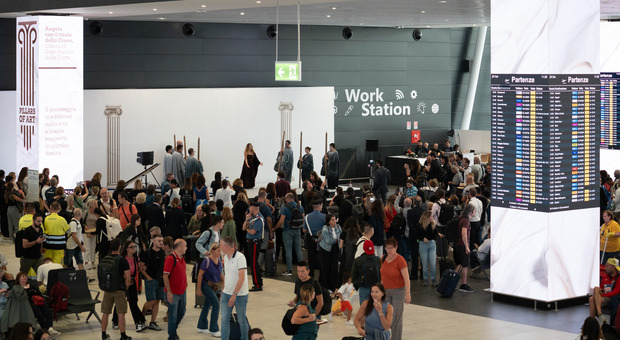 L'aeroporto di Fiumcino trasformato in palcoscenico dell'inclusività: al T1 va in scena la Medea