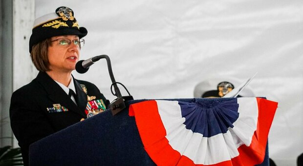 Lisa Franchetti, la "giornalista italiana" prima donna alla guida della Marina Usa: la nomina di Biden