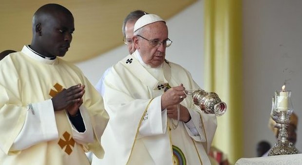 Papa: «Non usare il nome di Dio per giustificare violenze»