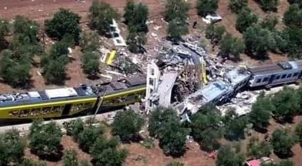 Strage treni in Puglia, indagati i 2 capistazione di Andria e Corato