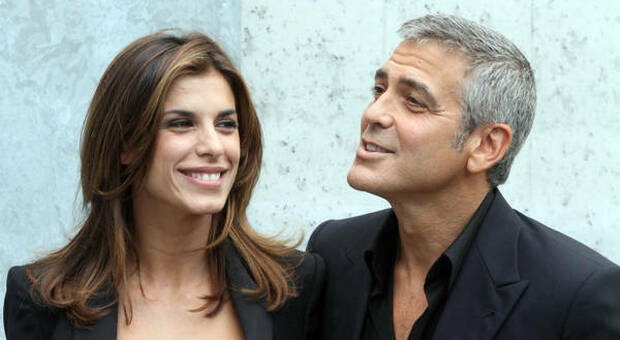 Dopo 10 anni, l'attore Clooney torna a parlare dell'ex, Canalis