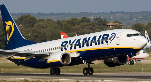 Ryanair, sciopero nazionale il 10 febbraio: niente voli in tutta Italia