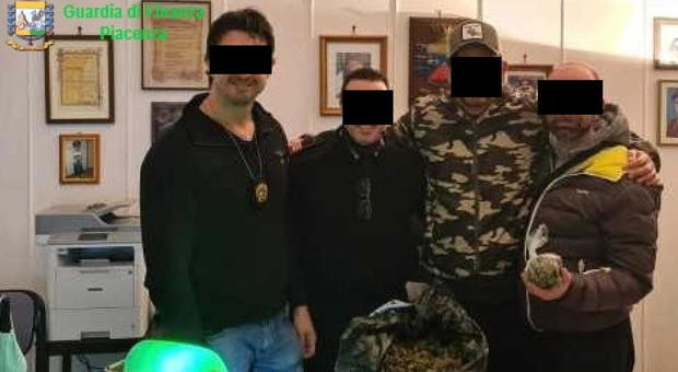 Carabinieri arrestati, nel 2018 presero un encomio solenne «per i risultati nella lotta alla droga»