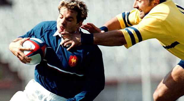 Dominici, ex stella mondiale del rugby, trovato morto in un parco di Parigi. Aveva 48 anni