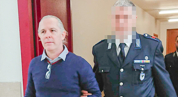 OMICIDIO NOVENTA - Freddy Sorgato in tribunale, la sorella Debora patteggia 6 mesi per calunnia