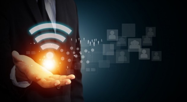 Wi-Fi, scoperte falle, a rischio i dati sensibili di tutti: "In pericolo ogni dispositivo"