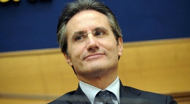 Caldoro: «Anche in Campania un referendum sull'autonomia»