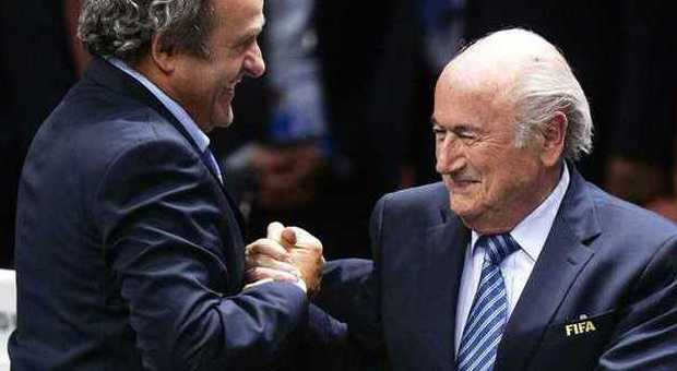 Blatter e Platini, sospensione in via cautelare per 90 giorni