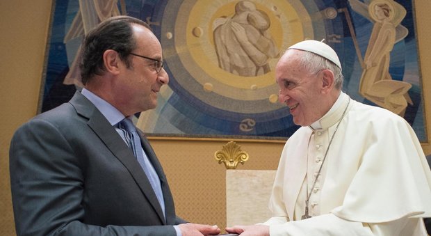 Hollande in Vaticano: «Francia vicina all'azione del Papa»