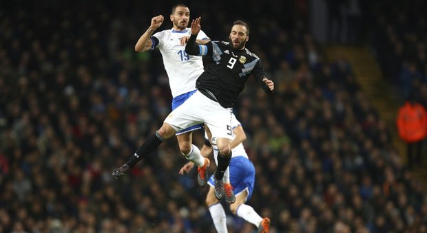 L'Argentina manda ko l'Italia: 2-0, a segno Banega e Lanzini
