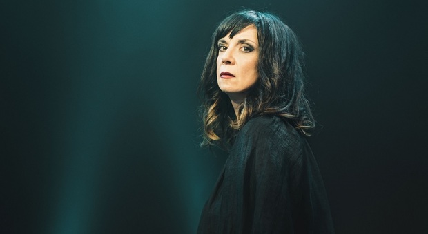Cristina Donà: «Al Teatro Romano un concerto in armonia col Genius loci». al Gubbio Oltre Festival