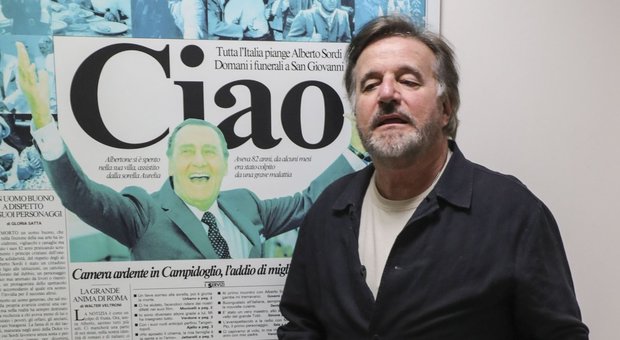 Christian De Sica il nuovo show «Torno a cantare e aspetto Sanremo»