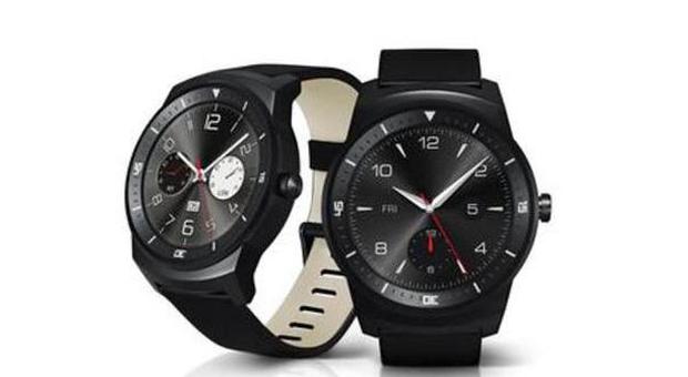 G Watch R di LG arriva in Italia, lo smartwatch negli store a metà novembre