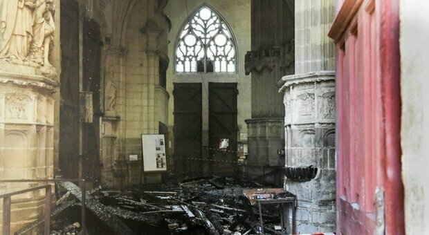 Nantes, incendio doloso nella cattedrale: fermato un uomo. Il bilancio dei danni
