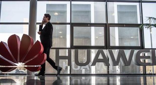 Usa, progetto di legge contro Huawei e Zte: «Tramite loro la Cina ci spia»