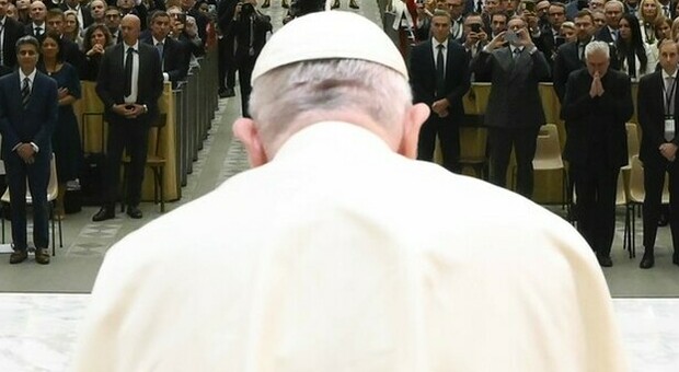 Abusi, condannato dal tribunale di Milano ma assolto dalla Chiesa. Il brutto caso Galli ora interroga il Papa
