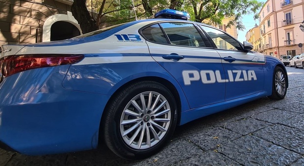 Evade dai domiciliari a Rimini, fermato davanti alla stazione di Caserta: arrestato 35enne