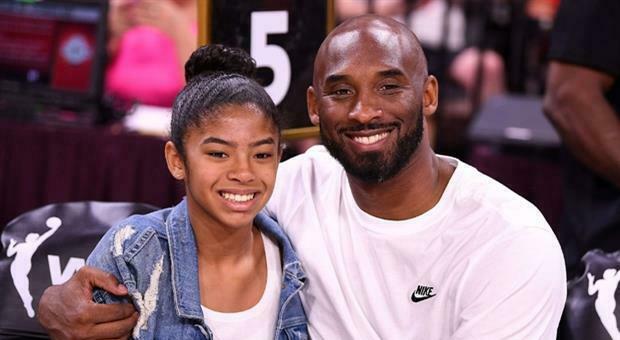 Kobe Bryant e la figlia Gianna morti un anno fa, mamma Vanessa pubblica la lettera dell'amica del cuore: «Ci ha reso migliori»