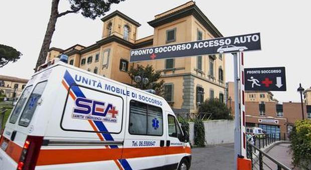 Roma, il San Camillo assume solo medici non obiettori. Cei: «Grave discriminazione»