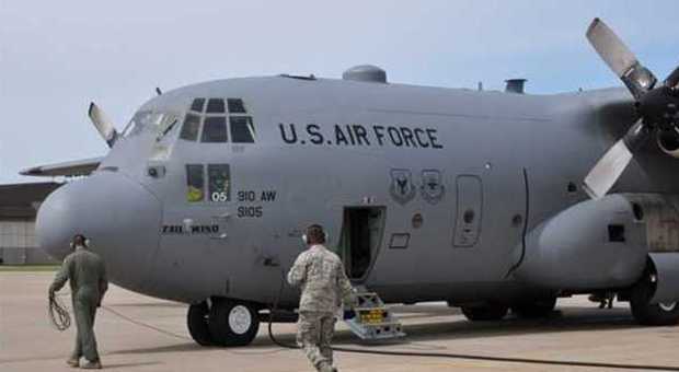 Aereo delle forze alleate atterra in Iran: a bordo 100 soldati americani diretti in Afghanistan