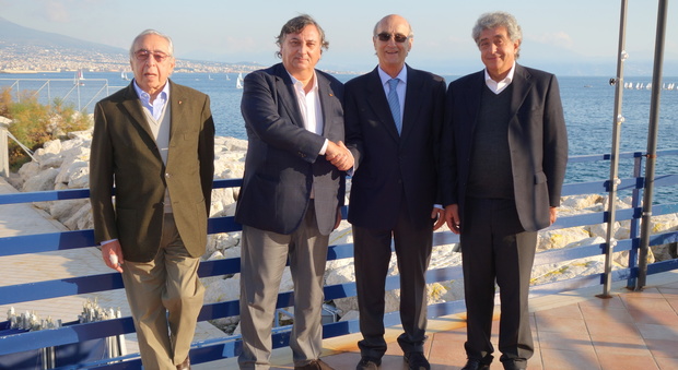 Gemellaggio Canottieri Napoli-Yacht Club Como: nasce un nuovo campionato
