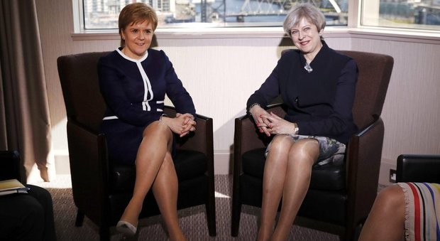 May e Sturgeon, due premier "in gamba": bufera sul “Daily Mail”