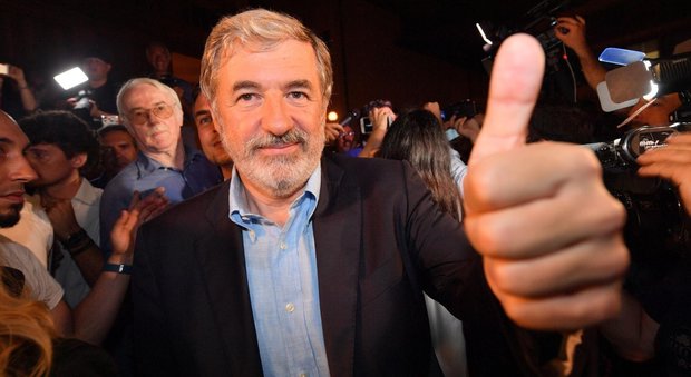 Comunali 2017, storico risultato a Genova Bucci vince al ballottaggio
