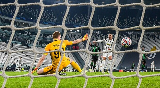Juventus-Ferencvaros 2-1: Morata in extremis, c'è il pass per gli ottavi