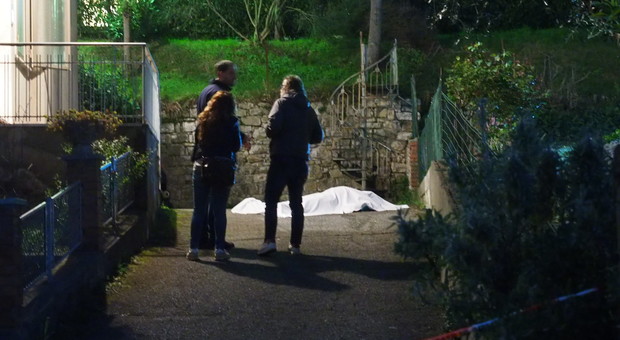 Due colpi di fucile dalla finestra: Perugia, i fratelli della vittima chiedono il conto