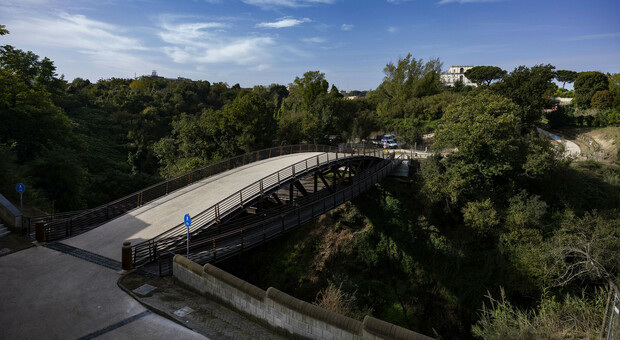Il ponte sul Vallone San Rocco che verrà inaugurato tra una settimana