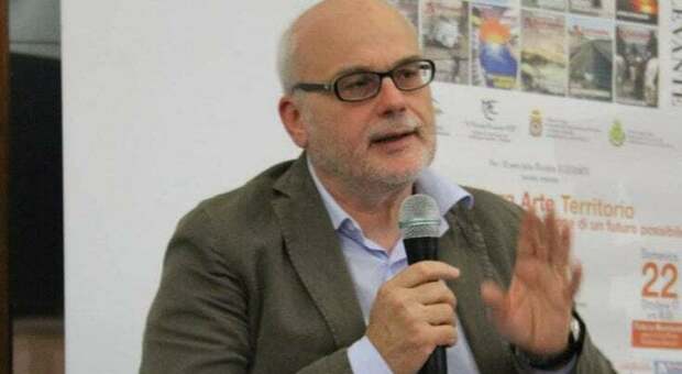 L'omaggio di Galatone a Renato Moro: «Un premio giornalistico intitolato a lui»