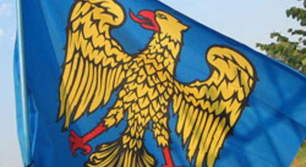 Bandiera, l'aquila animale simbolo del Friuli