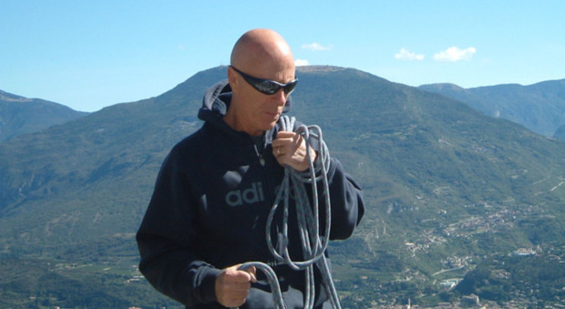 Tavolara, precipita in mare da una scogliera: morto l'alpinista Giuliano Stenghel, aveva 67 anni