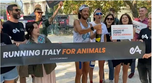 San Benedetto, l'olimpionico Riccardo Bugari corre più di mille chilometri per i diritti degli animali