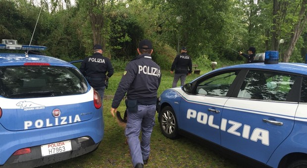 Senigallia, spintona due poliziotti dopo il violento litigio in un locale