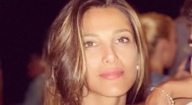 Morta di tumore l'ex finalista di Miss Italia, aveva 37 anni: la mamma era deceduta per lo stesso male