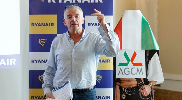 L'amministratore delegato di Ryanair, Michael O'Leary, durante una conferenza stampa a Roma