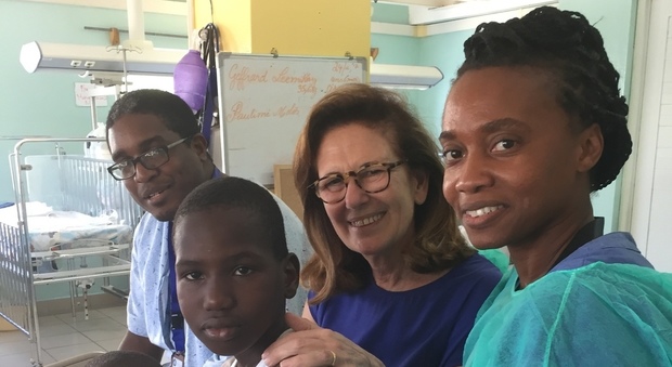 Grazia, la dottoressa del sorriso: «Ho lasciato tutto, ora aiuto i bambini nel mondo»