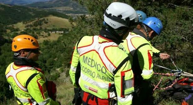 Perdono l'orientamento in Val Resia: salvati due giovani escursionisti