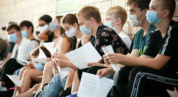 Coronavirus, in Germania contagi in 12 scuole: 2 richiudono