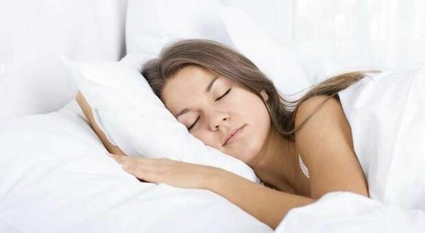 Troppo sonno, il disturbo che rende stanchi per tutta la giornata. Ecco come riconoscerlo e perché è difficile da diagnosticare