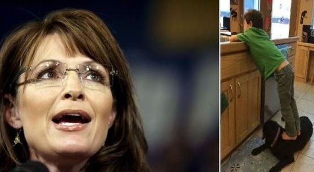 Sarah Palin posta foto del figlio che sale sul cane, bufera mediatica. Lei: «Almeno non li mangia»