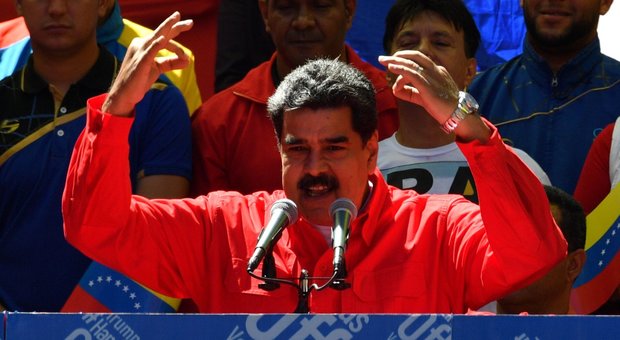 Venezuela, giornalista denuncia: «Sequestrato durante intervista a Maduro»