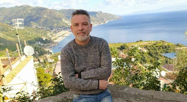 «Sono stato investito»: Michele Dallavalle muore travolto da un'auto pirata. È caccia al conducente