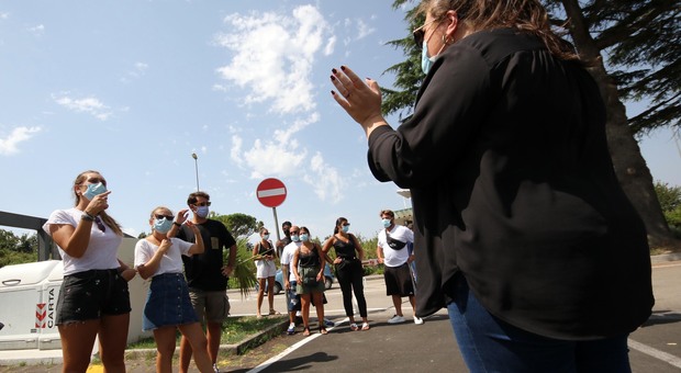 Covid Campania, altri 135 contagiati in 24 ore: superati i mille nuovi casi ad agosto