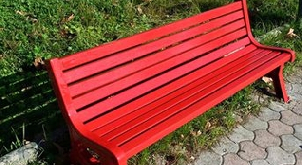 La panchina rossa